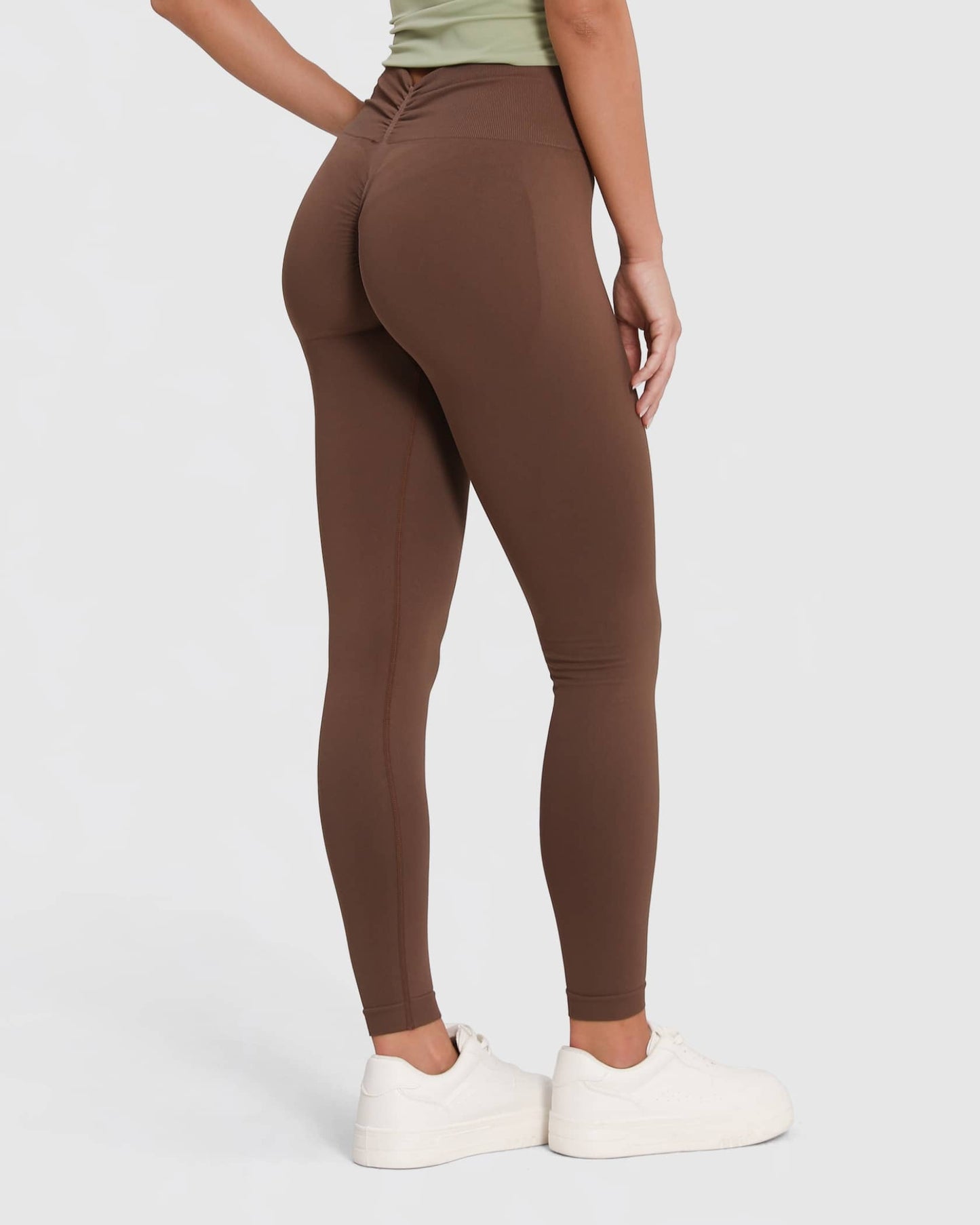 Scrunch Butt Leggings braun hinten 